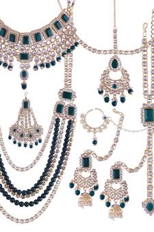 Traditional Handcrafted Faux Kundan & Stone Studded Bridal Jewellery Set For Women (BLP030G)
