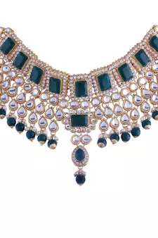 Traditional Handcrafted Faux Kundan & Stone Studded Bridal Jewellery Set For Women (BLP030G)