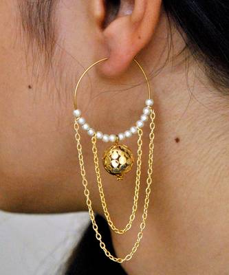 Multi layered chain and pearl Earrings 1