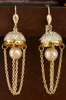 Moon under the Jhumki Earrings