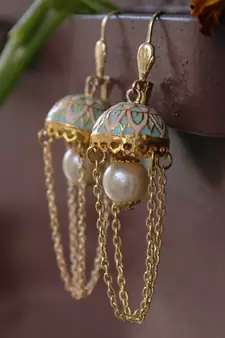 Moon under the Jhumki Earrings
