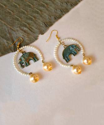 Mastana Haathi Earrings 3