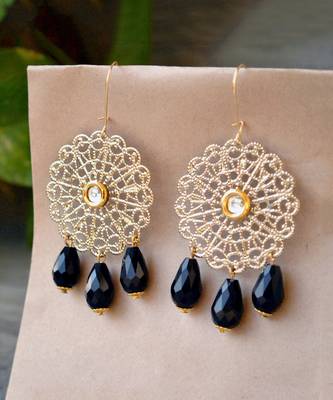Halki Fulki Black Earring 2