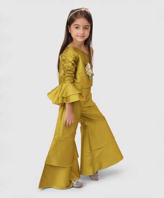 Neon Green Top& Flared Pant 4