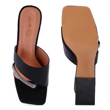Black Minimal Low Heel Sandals 5