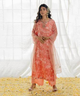 Pink Georgette Embroidered Straight Kurta Set 4