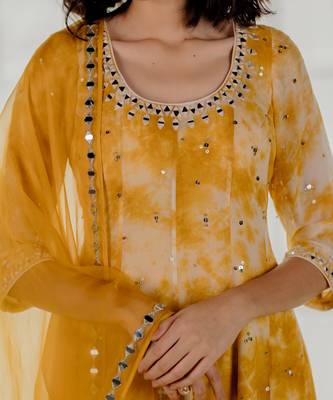 Mustard Marble Dyed Georgette Embroidered Anarkali Set 4