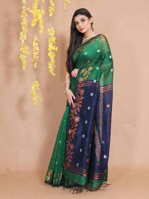 Green Blended Cotton Handwoven Saree With Zari Woven Floral Motifs And Designs 2