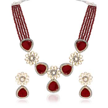 Traditional Kundan & Stone Studded Onyx Crystal Beads Necklace Jewellery Set For Women  2