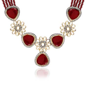 Traditional Kundan & Stone Studded Onyx Crystal Beads Necklace Jewellery Set For Women  3