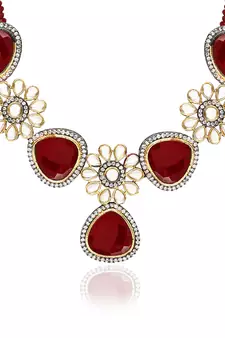 Traditional Kundan & Stone Studded Onyx Crystal Beads Necklace Jewellery Set For Women 