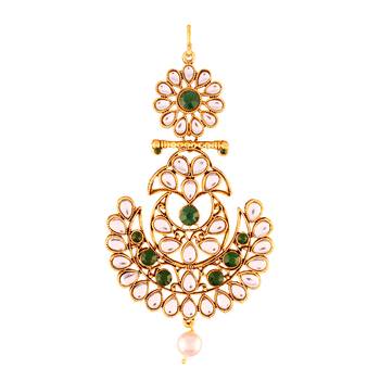 Kundan & Pearl Pasa Kalank Inspired Hair Jewellery for Women  2