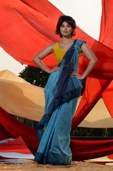Sky Blue Cotton Handspun Saree With Foliage Designs