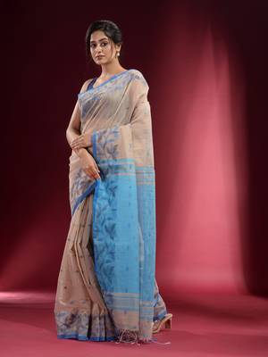 Ecru Cotton handspun Handwoven Saree With Woven Floral Borders And Contrast Pallu 3
