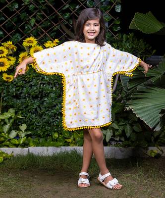 Floral Embroidery Kaftan Dress 2