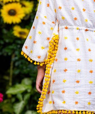 Floral Embroidery Kaftan Dress 4