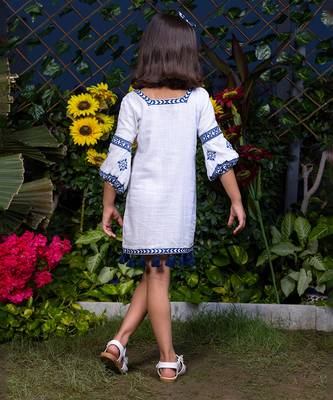 Floral Motif Embroidery Short Cotton Dress 3