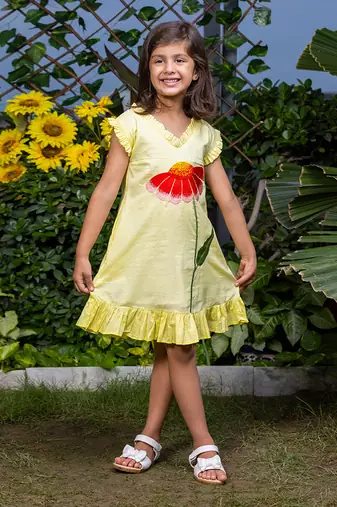 Big Flower Embroidery Yellow Dress
