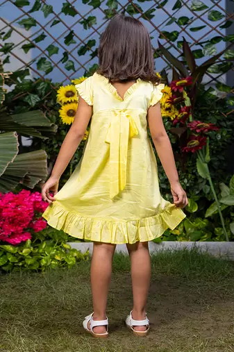 Big Flower Embroidery Yellow Dress