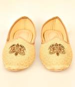 Gold Floral Motif Mojaris