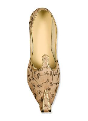 Light Beige Mens Embroidery Mojari 1