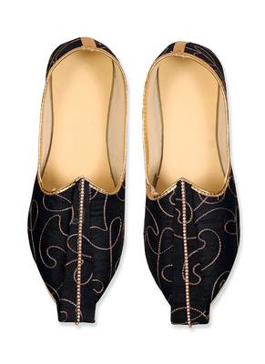 Black Mens Khussa Mojari With Embroidery Work  1