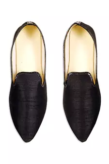 Black Silk Mojaris