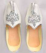 White Silk Embroidered Jutti