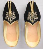 Black Silk Embroidered Jutti