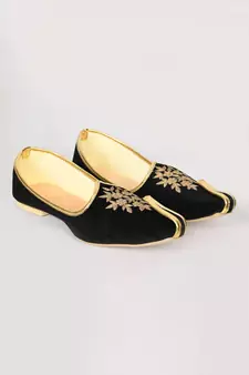 Black Suede Jutti