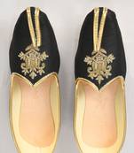 Black Silk Embroidered Jutti