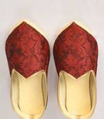 Maroon Brocade Jutti