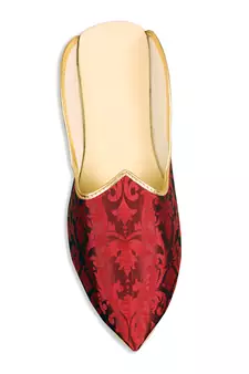 Maroon Brocade Jutti