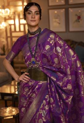 magenta woven silk blend saree with blouse 2