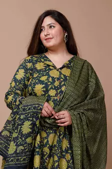  Womens Plus Size Green Printed Cotton Anarkali Kurta & Dupatta