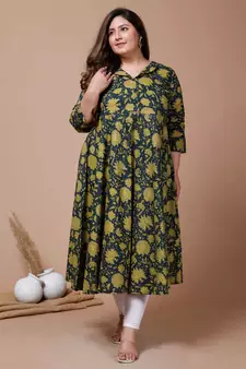  Womens Plus Size Green Floral Printed Anarkali Kurta