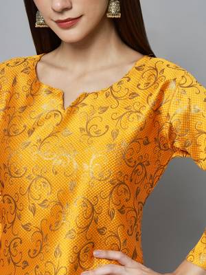 Yellow jacquard cotton silk Kurta Pant With Dupatta 2