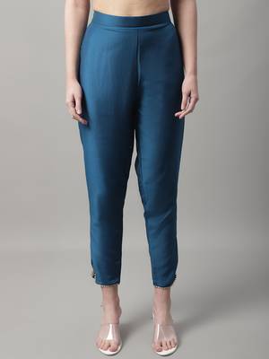 Blue embroidered pure silk Kurta Pant With Dupatta 4