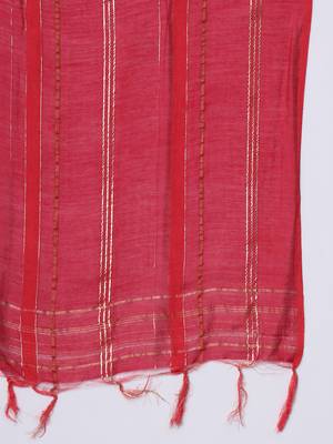 Red embroidered silk blend Kurta Pant With Dupatta 3