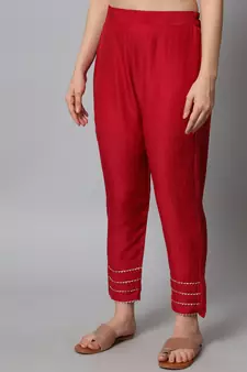 Red embroidered silk blend Kurta Pant With Dupatta