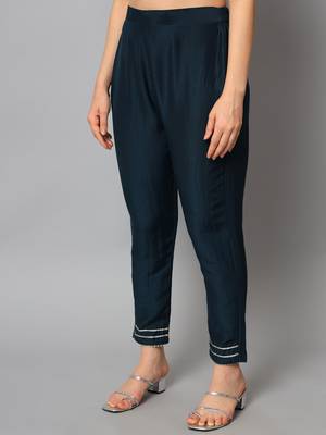 Cobalt-blue embroidered silk blend Kurta Pant With Dupatta 3