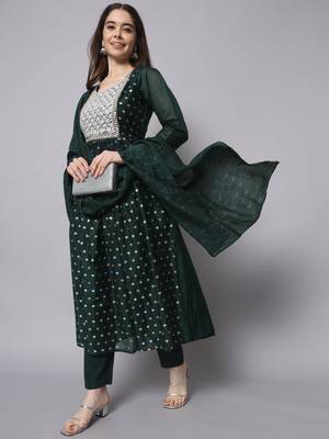 Dark-green embroidered chanderi silk Kurta Pant With Dupatta 1
