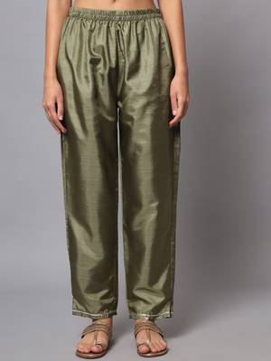 Mehendi embroidered chanderi silk Kurta Pant With Dupatta 4