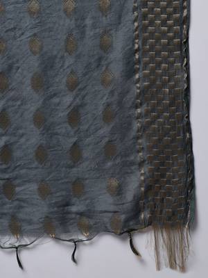 Grey embroidered cotton silk Kurta Pant With Dupatta 3