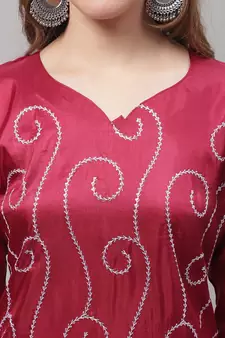 Red embroidered cotton silk Kurta Pant With Dupatta