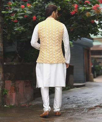 Light Beidge With Stichline And Applique On Kurta With Heavy Hand Zardosi Embroiderey Bundi Set 3