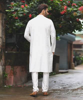 Light Beidge With Stichline And Applique On Kurta With Heavy Hand Zardosi Embroiderey Bundi Set 5