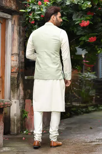 Powder Green Gemotrical Cord Embroidered Kurta And Bundi Set