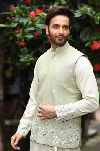 Powder Green Gemotrical Cord Embroidered Kurta And Bundi Set