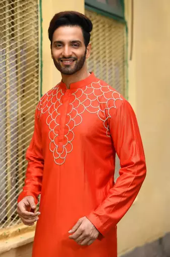 Rust Knot Hand Embroidered On The Yoke Kurta Set